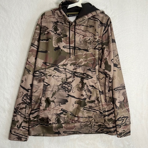 Under Armour Other - Under Armour Men’s Hoodie - Size Large